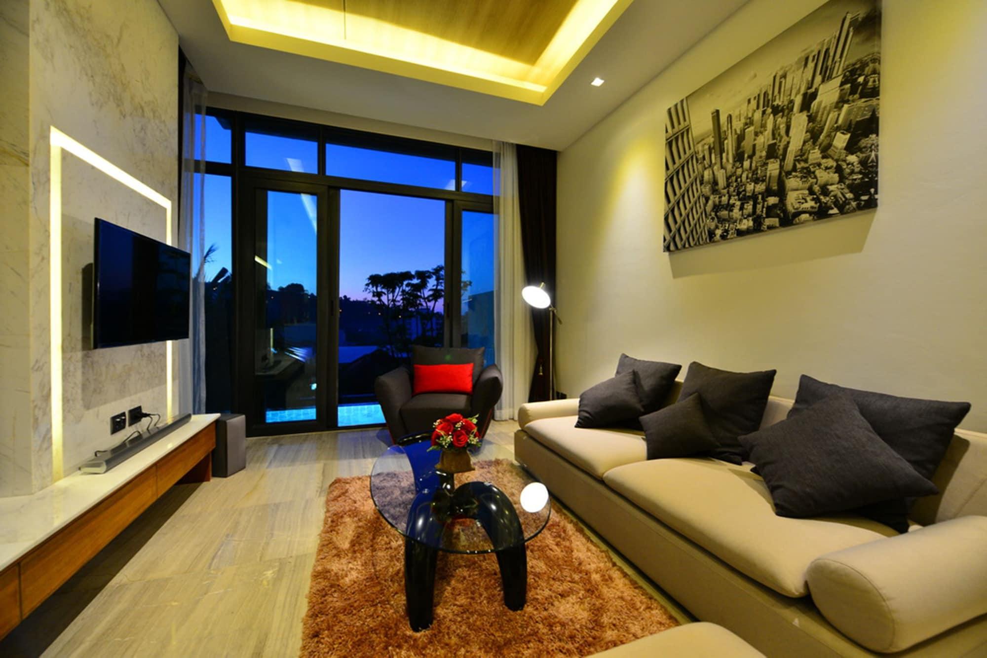 Bukit Pool Villas Patong Esterno foto