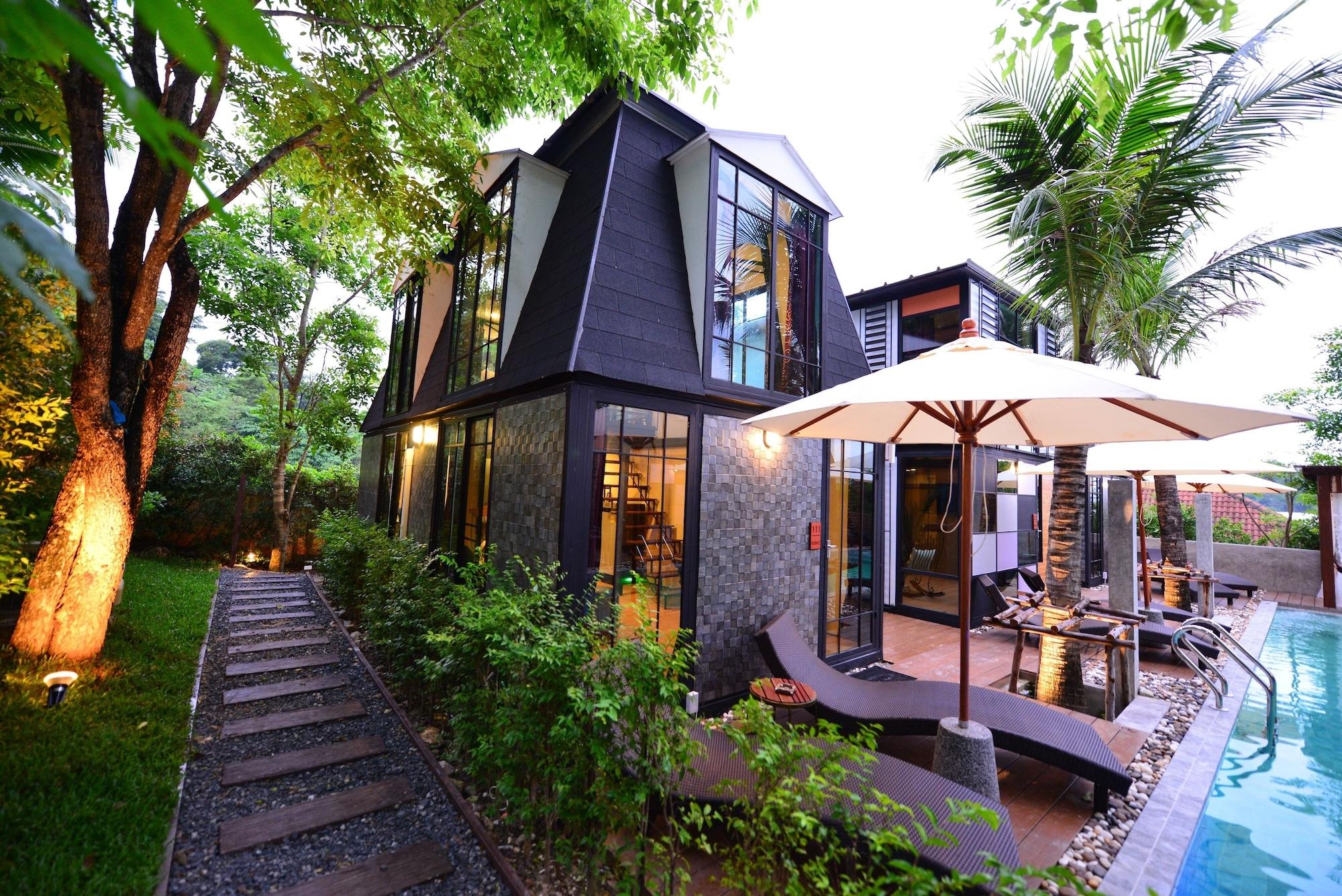 Bukit Pool Villas Patong Esterno foto