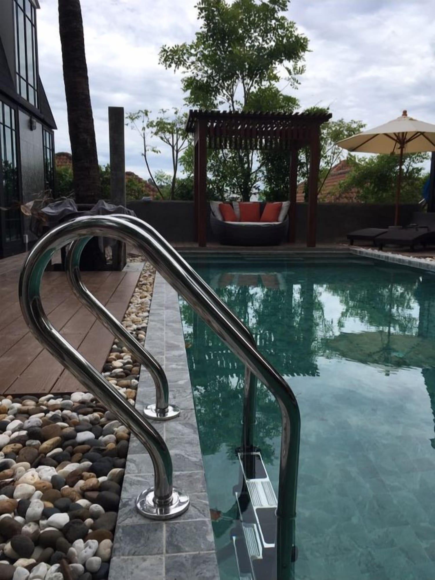 Bukit Pool Villas Patong Esterno foto