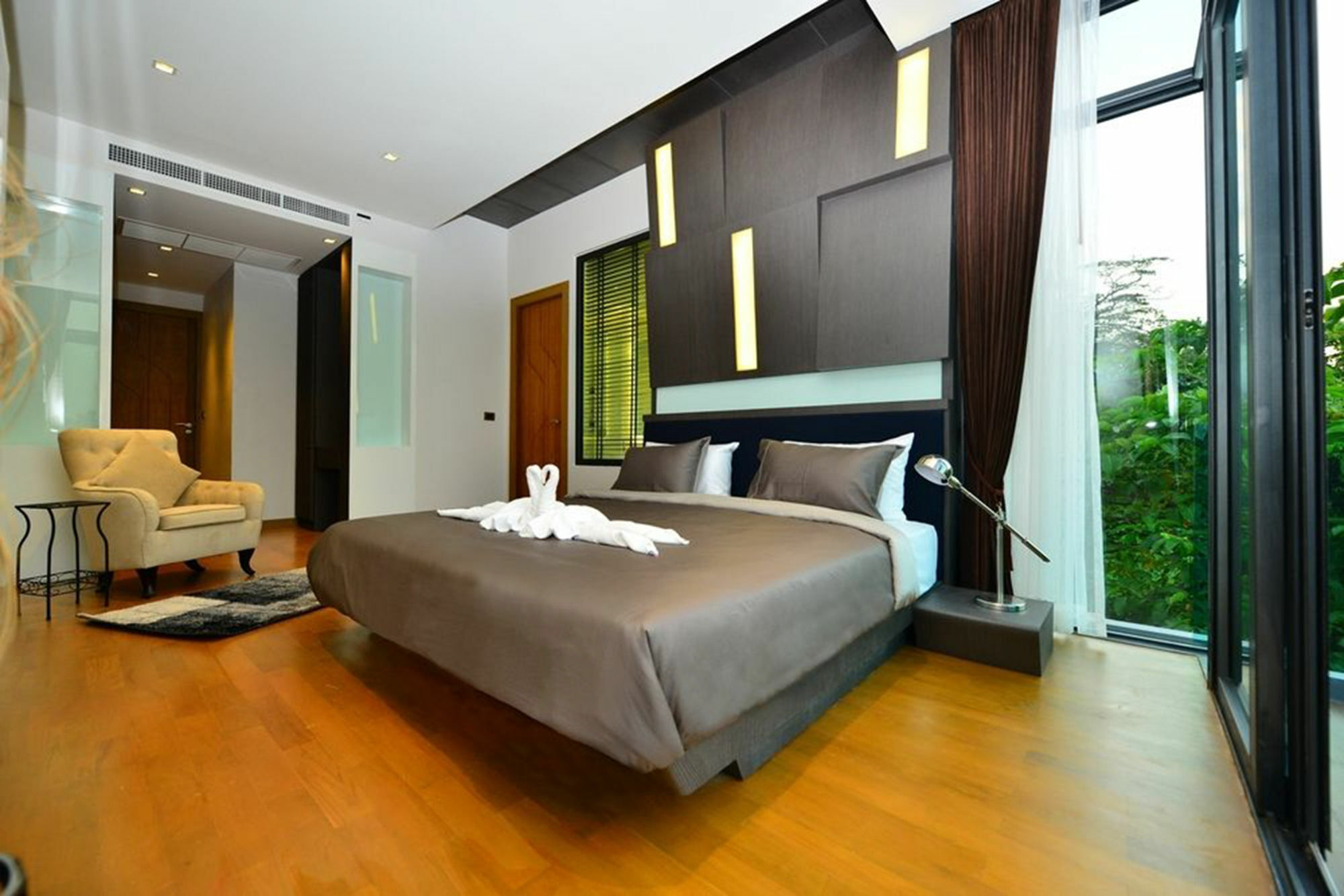 Bukit Pool Villas Patong Esterno foto